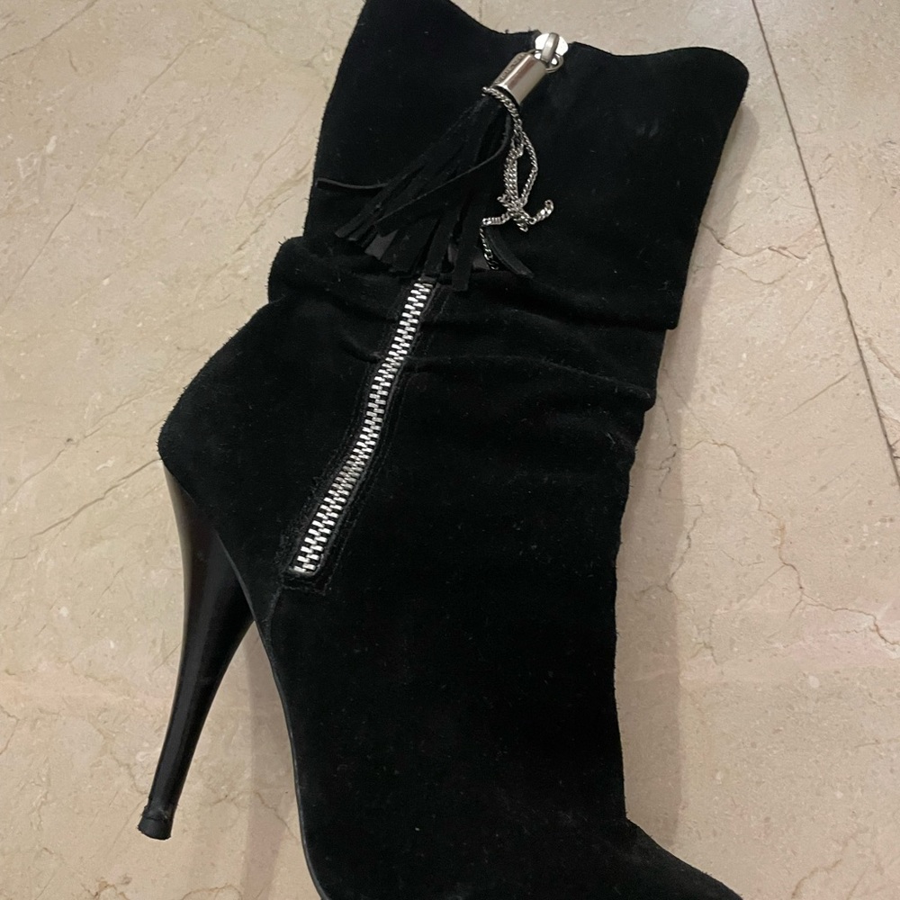 Boots black